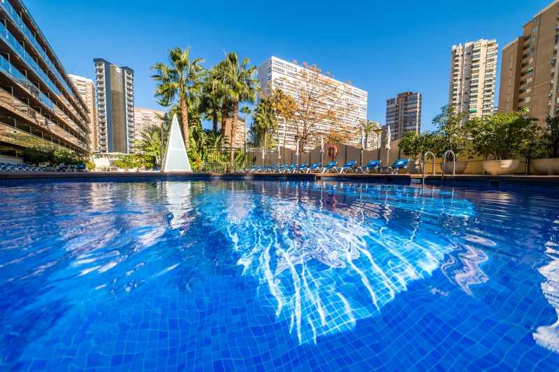 LiggingHet Servigroup Diplomatic Hotel bevindt zich in het hart van Benidorm