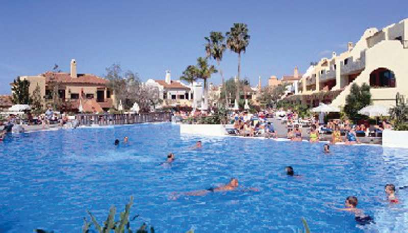 LiggingHotel Tagoro Family & Fun ligt in de rustige wijk Torviscas Alto