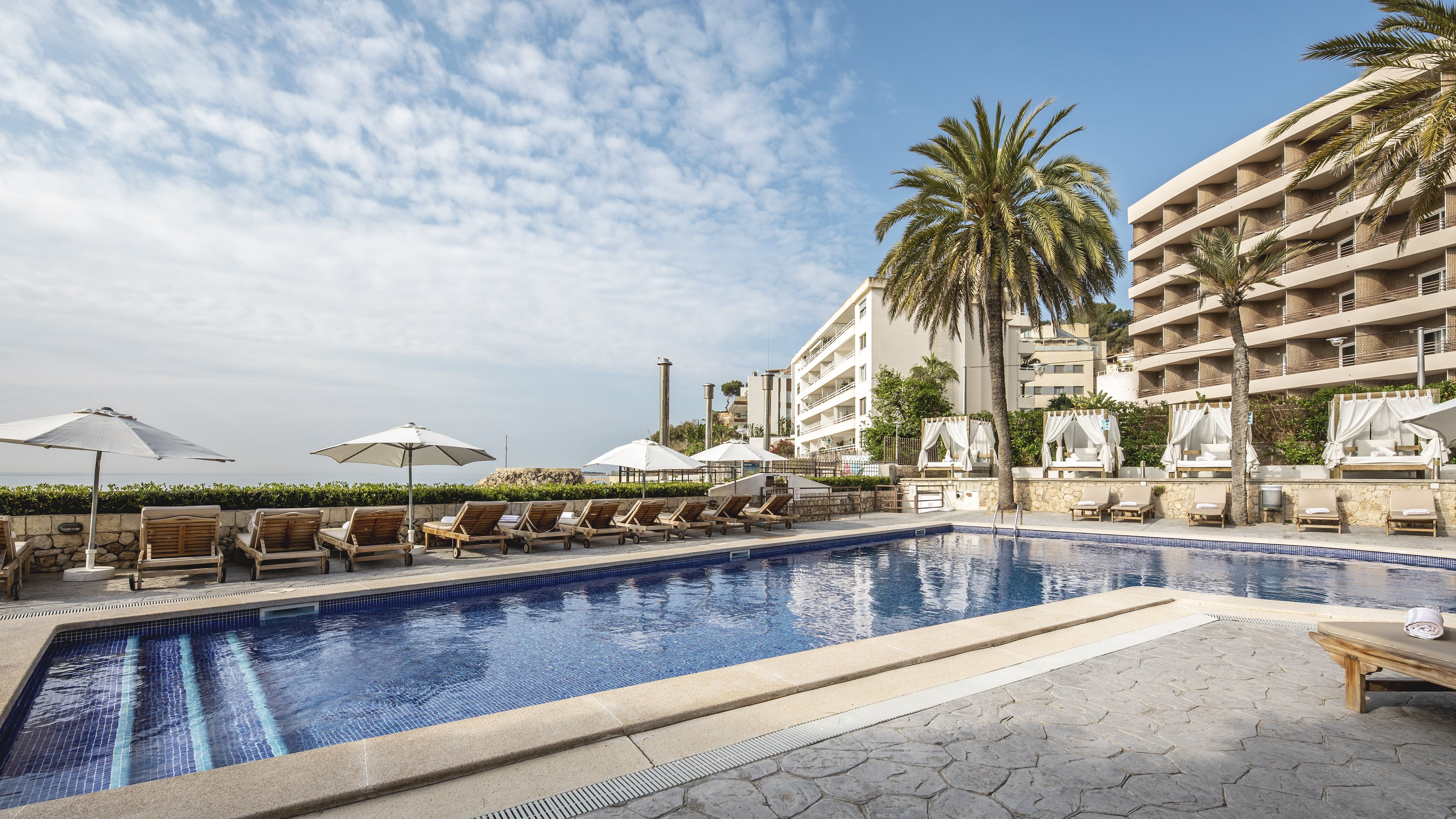 Adult Only LiggingBe Live Adults Only La Cala Boutique is een stijlvol viersterren-hotel uitsluitend voor volwassenen