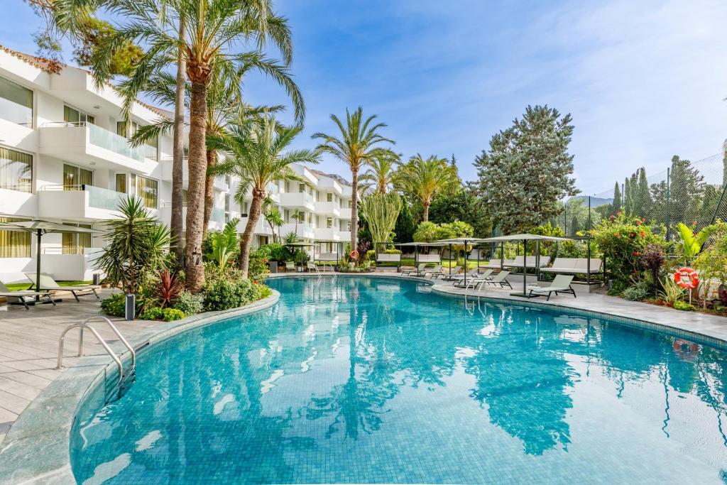 LiggingHet Hoposa Illa d'Or Hotel ligt in Port de Pollença op Mallorca