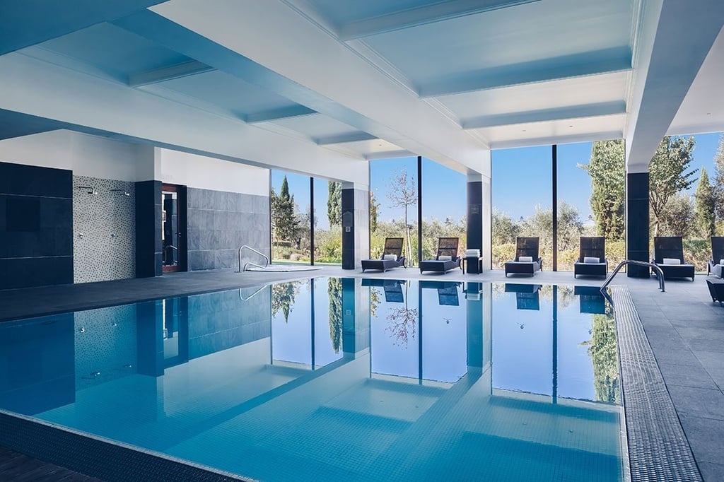 LiggingConvento do Espinheiro ligt op het rustige platteland van de Alentejo