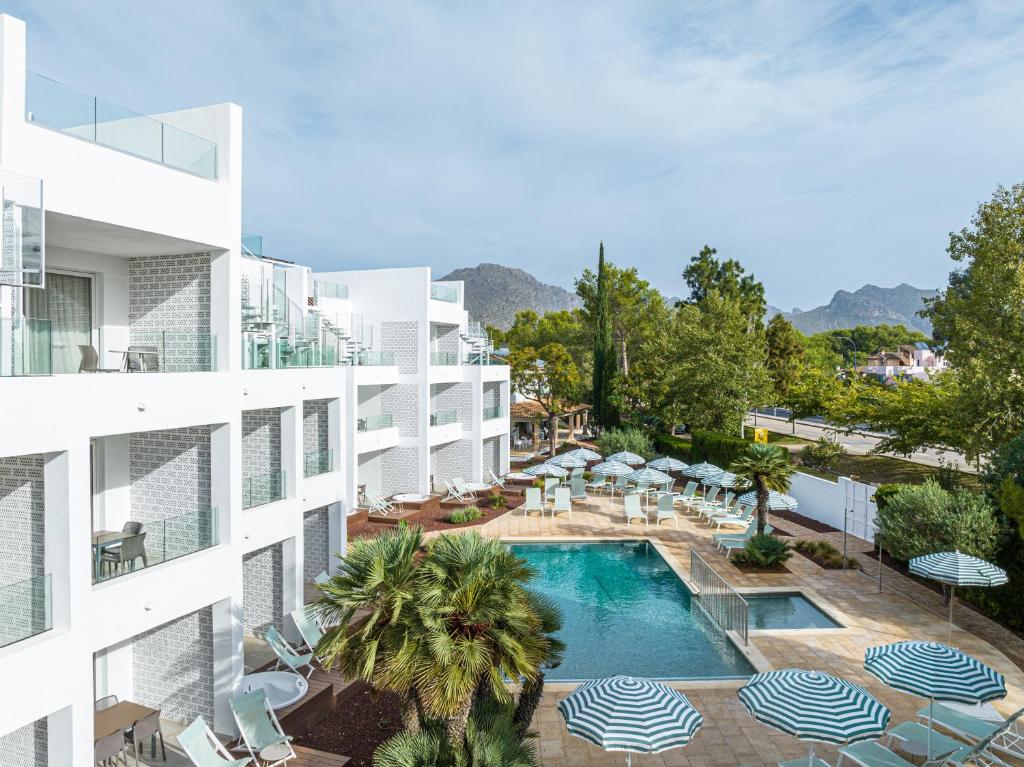 LiggingCabot Las Velas Apartments ligt in Puerto de Pollensa op Mallorca