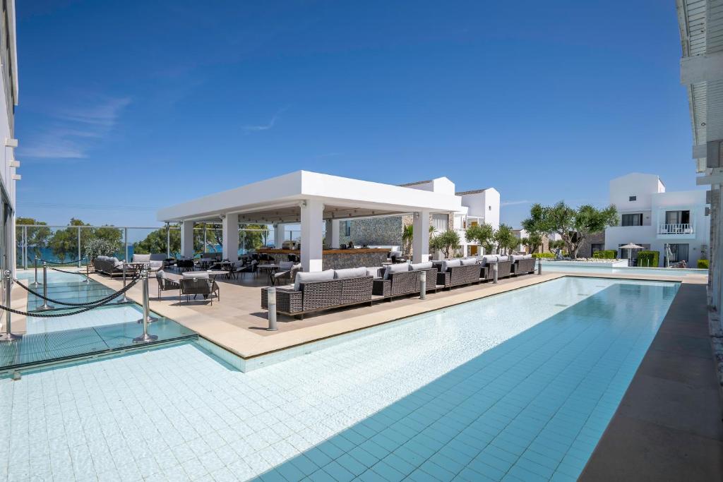 LiggingDiamond Deluxe Hotel is een boetiekhotel in Lambi