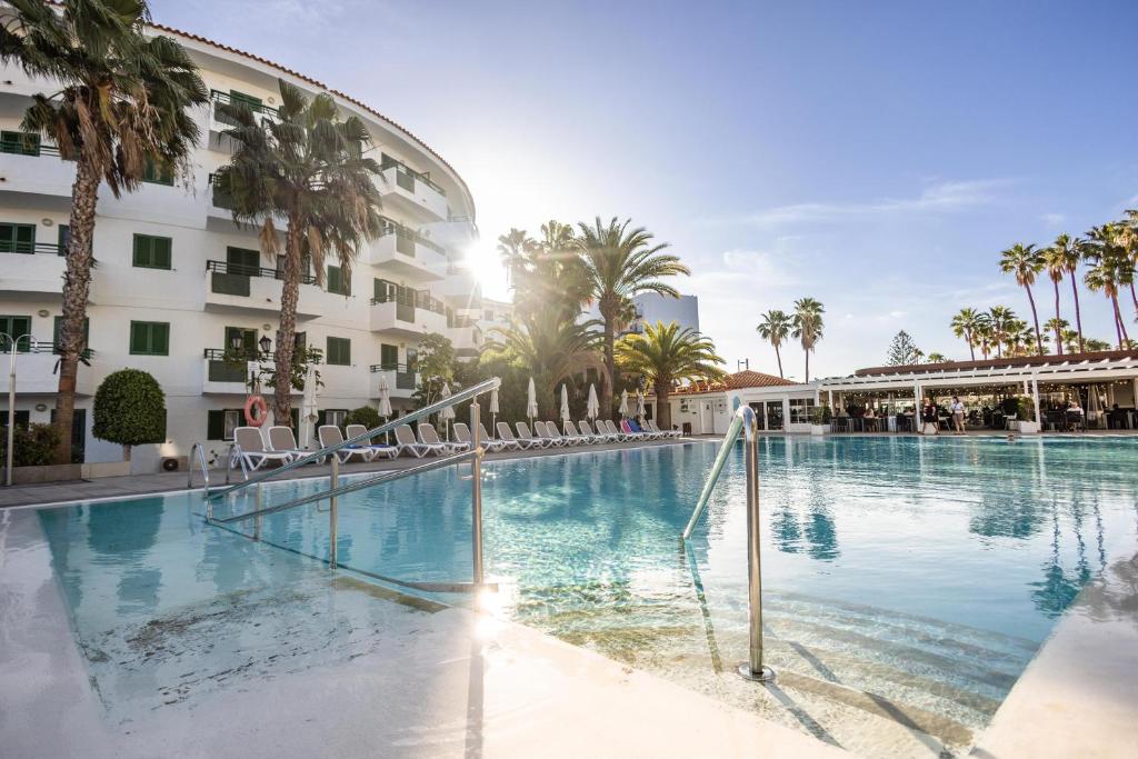 LiggingDit appartementenhotel ligt in het bruisende hart van Playa del Inglés