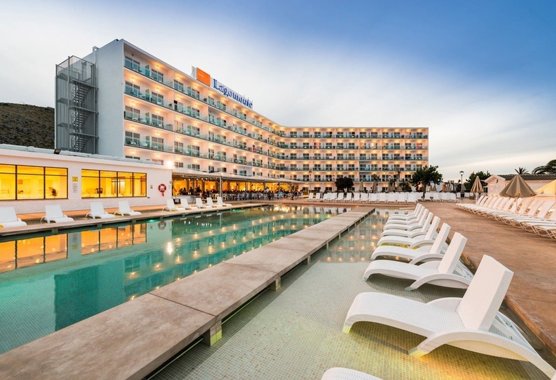 LiggingBelleVue Lagomonte is gelegen in de badplaats Alcúdia aan de noordkust van Mallorca