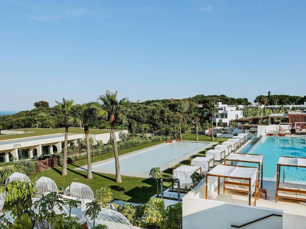 LiggingSO Sotogrande Spa & Golf Resort Hotel ligt in een rustige