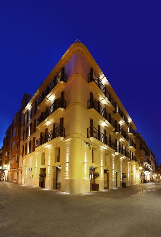 LiggingBO Hotel Palma is een boutique-hotel gelegen in het hart van Palma de Mallorca