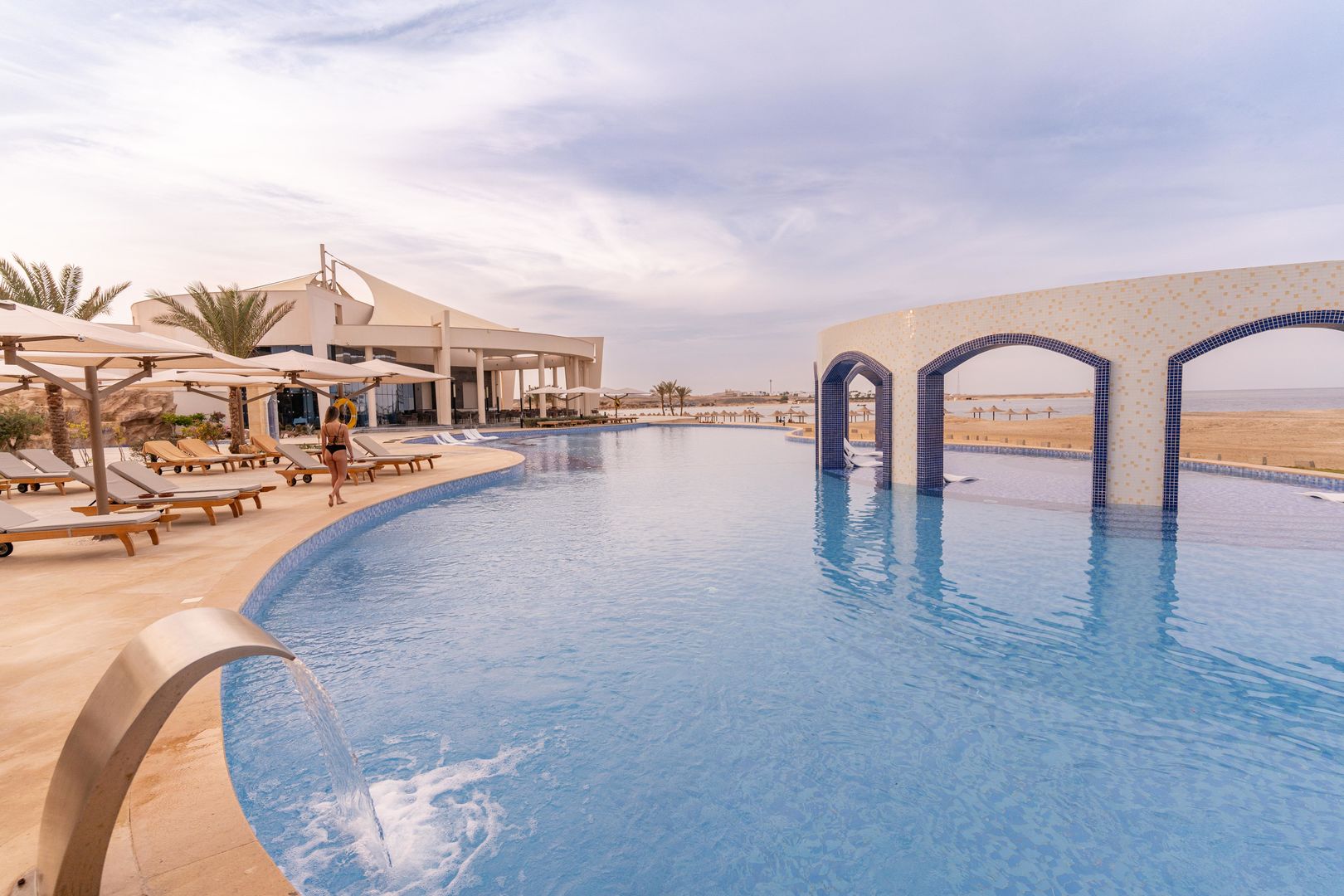 LiggingMalikia Resort Abu Dabbab ligt aan de zuidkant van Marsa Alam