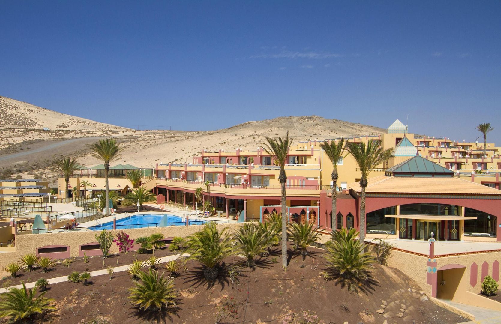 LiggingHotel Esmeralda Maris by LIVVO ligt op ongeveer 400 meter van het strand van Costa Calma