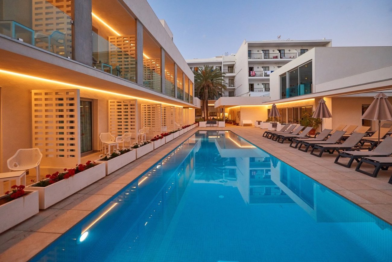 LiggingHotel Moré ligt aan de baai van Alcúdia