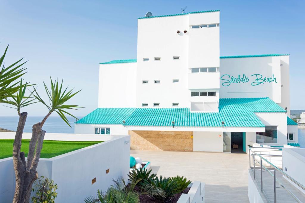 LiggingDit familievriendelijke complex heeft een schitterende ligging