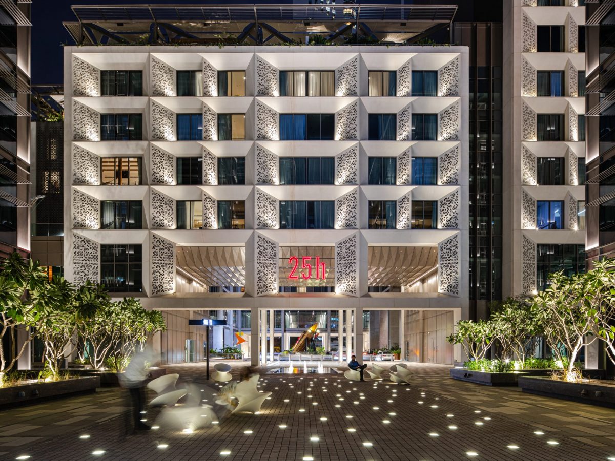 LiggingDe iconische bezienswaardigheden zoals Dubai Mall (4 km) en Burj Khalifa (4